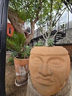 Casa del Árbol Hostel Xochimilco