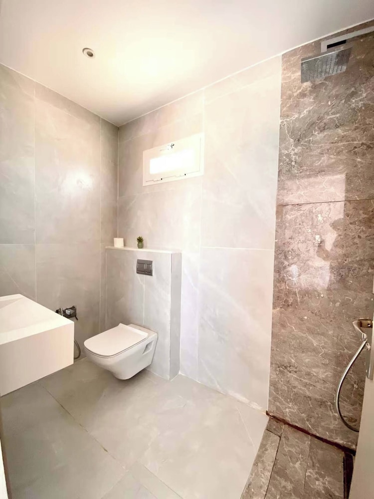Double Accommodation on the Waterfront in La Marsa