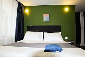 ApartaHotel Retiro 79