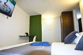 ApartaHotel Retiro 79