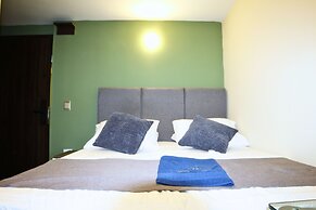 ApartaHotel Retiro 79