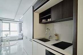 UH FLAT THE SEOCHO NEW WINGS