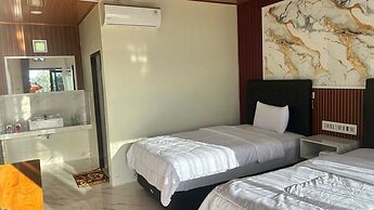 Hotel Villa Beach Transit 2