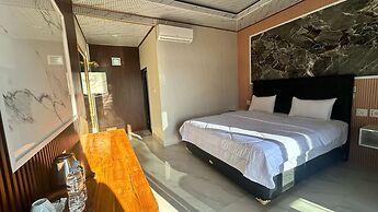 Hotel Villa Beach Transit 2