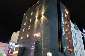 Cheongju Hotel Persona