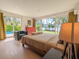 Beachfront 5-bedroom - by KohChangVillas