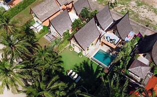 Beachfront 5-bedroom - by KohChangVillas