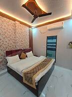 Hotel Maa Sharda palace