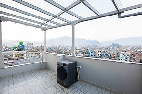 Tritara Apartment
