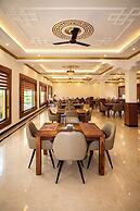 The Grand Orchard Resort