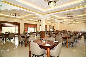 The Grand Orchard Resort
