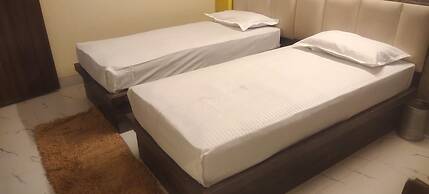 Hotel Rhythm Residency