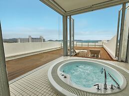 HOTEL GREGES