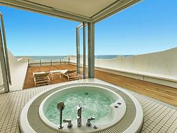 HOTEL GREGES