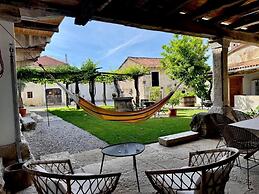 Villa Kobdilj 1835 with Shared Courtyard