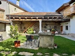 Villa Kobdilj 1835 with Shared Courtyard