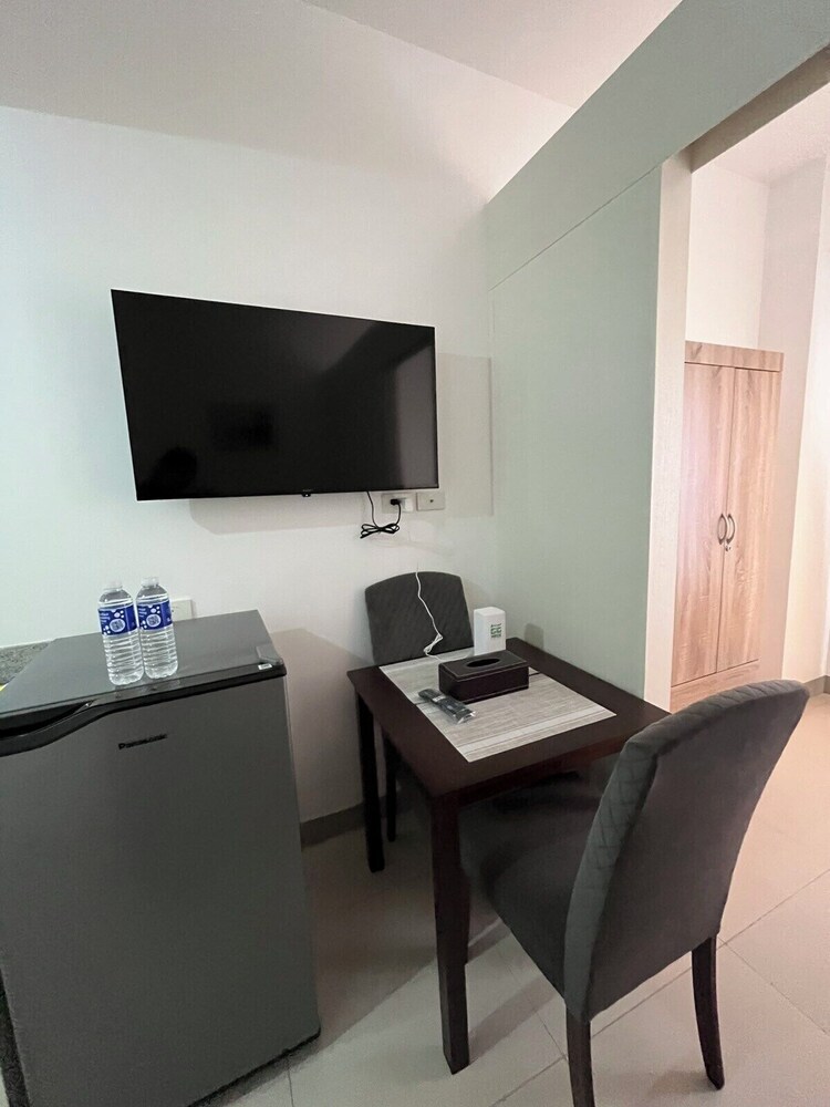 Cool Residences Tagaytay