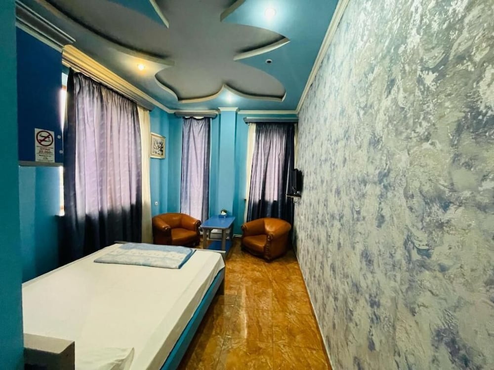 Aero Hotel