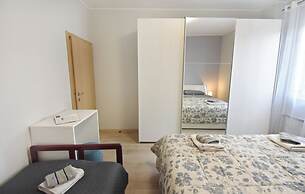 Umag Flat With Terrace and Garden