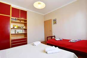 Umag Flat With Terrace and Garden