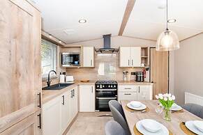 3-bed Caravan - Seton Sands - by Holiday Homes