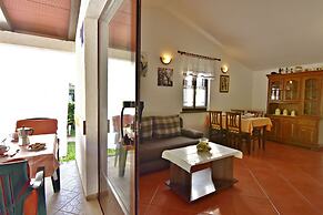 Garden Apartment in Umag