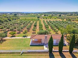 Malipiero Estate
