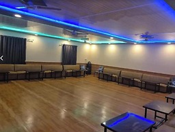 The Peace In Mountain Hotel