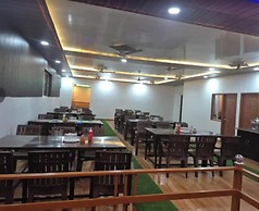 The Peace In Mountain Hotel
