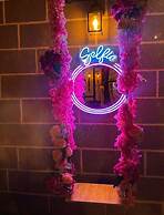 Grand sur butik otel