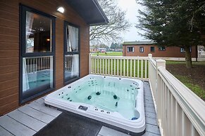Host Stay Oakwood Lodge