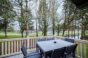 Host Stay Oakwood Lodge