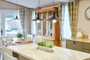 Host Stay Cherry Lodge