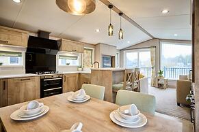Host Stay Ally Up Lodge