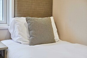 Host Stay Elegant Lodge