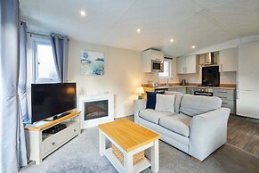 Host Stay Fairview Lodge
