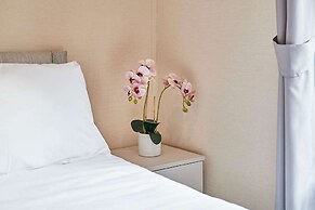 Host Stay Fairview Lodge