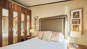 Host Stay Lakeside Gem Lodge