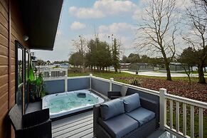 Host Stay Yorkshire Burrow Lodge