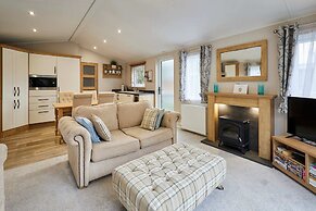 Host Stay Country Cabin Lodge