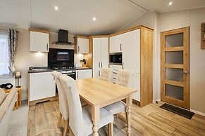Host Stay Country Cabin Lodge