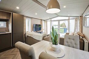 Host Stay The Kestrel Lodge