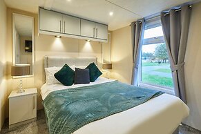 Host Stay Woodpark Lodge