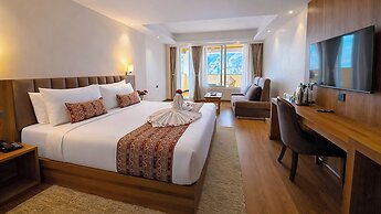Yashshree Dewathang Resorts