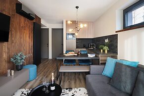 Avenue Chalet