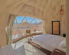 Victoria Luxury Camp