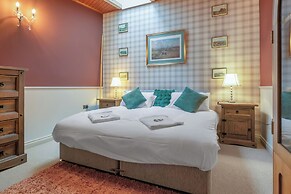 Pools Cottages | Warwickshire Countryside Luxury