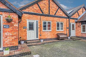 Pools Cottages | Warwickshire Countryside Luxury