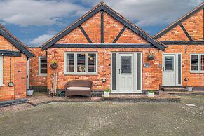 Pools Cottages | Warwickshire Countryside Luxury