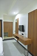 SHREE MAHALAXMI INN